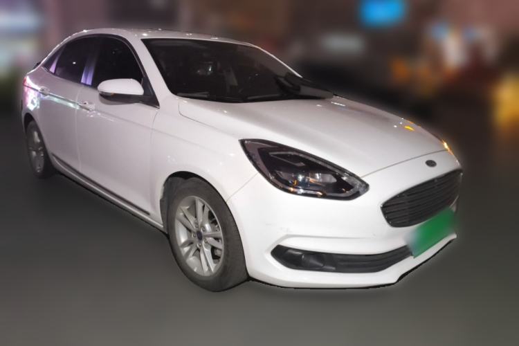 Used Ford Escort 2019 Revised Version 1.5L Automatic Enjoyment Type China VI Standard Front Right 45 Deg