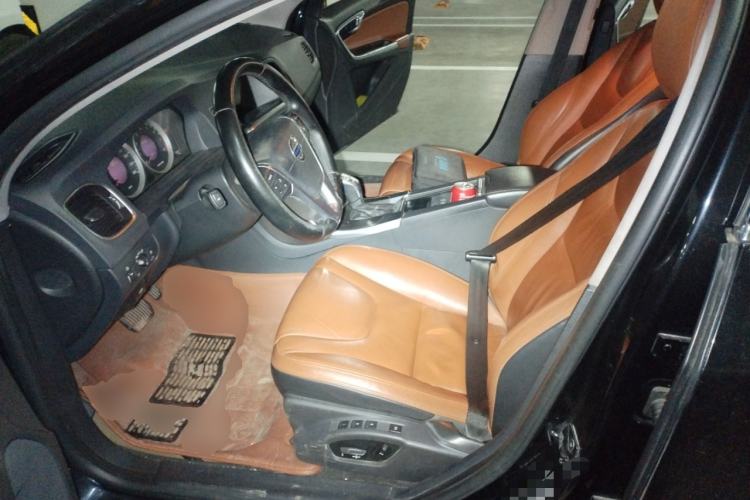 Used Volvo V60 2013 T5 Comfort Edition Left Front Seat