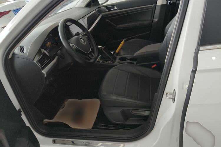 Used Volkswagen Lavida 2022 1.5L Automatic Comfort Edition