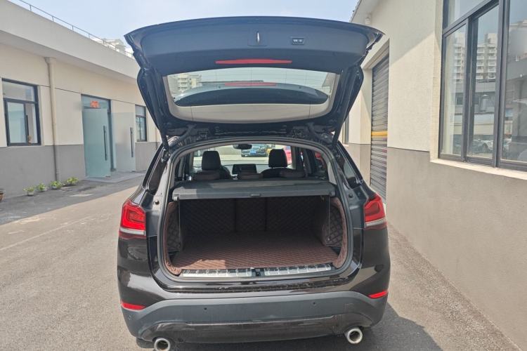 Used BMW X1 2020 sDrive25Li Leading Model Trunk