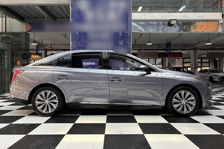 Used Hongqi E-QM5 2023 560km PLUS
