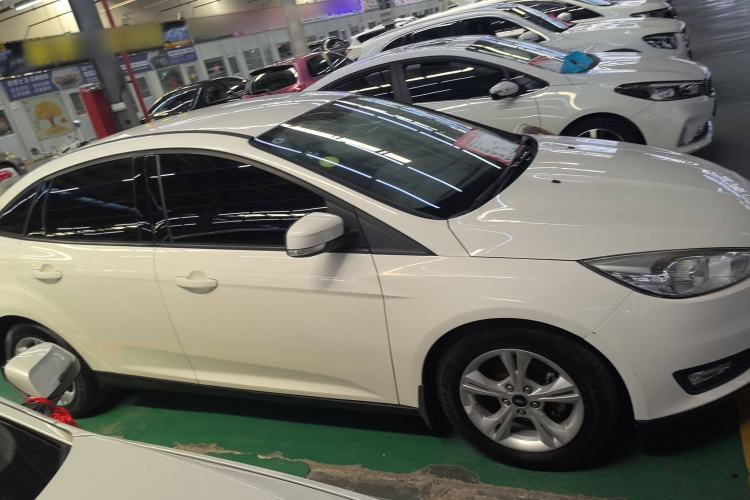 Used Ford Focus 2015 Sedan 1.6L Automatic Comfort Model