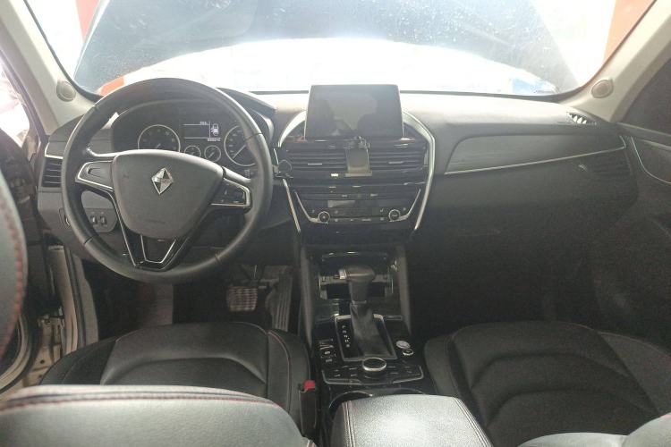 Used BORGWARD BX5 2017 20TGDI Automatic Two-Wheel Drive Pioneer Edition
