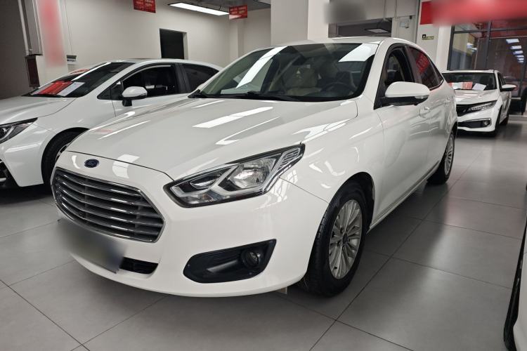 Used Ford Escort 2015 1.5L Manual Comfort Model