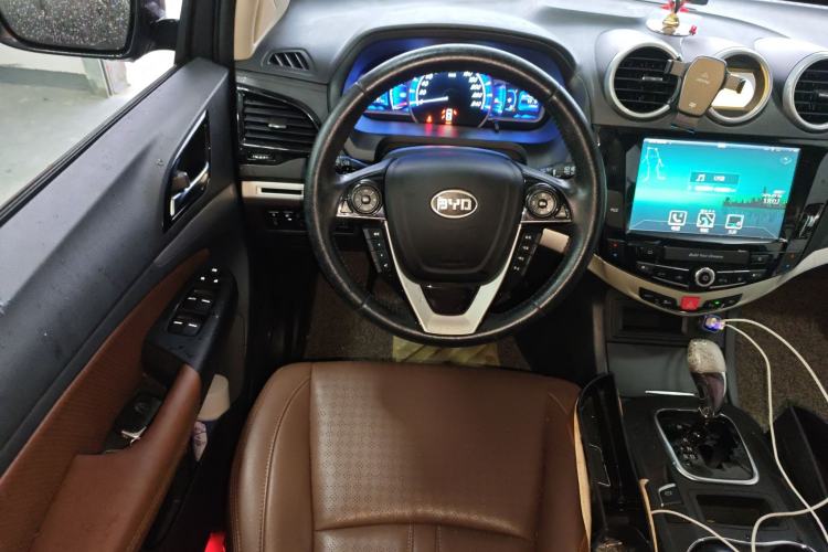 Used BYD S7 2015 2.0T Upgraded Automatic Luxury Version