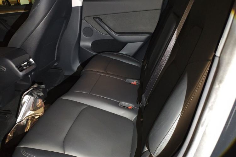 Used Tesla Model Y 2022 Revised Version Rear-Wheel Drive Left Rear Seat