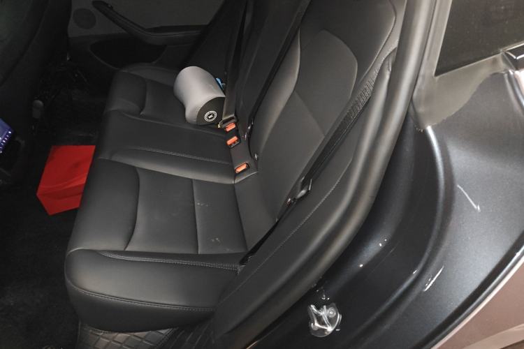 Used Tesla Model 3 2025 Rear-Wheel-Drive Version
