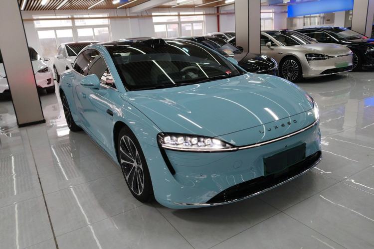 Used Hima Luxeed S7 2025 785 km Ultra