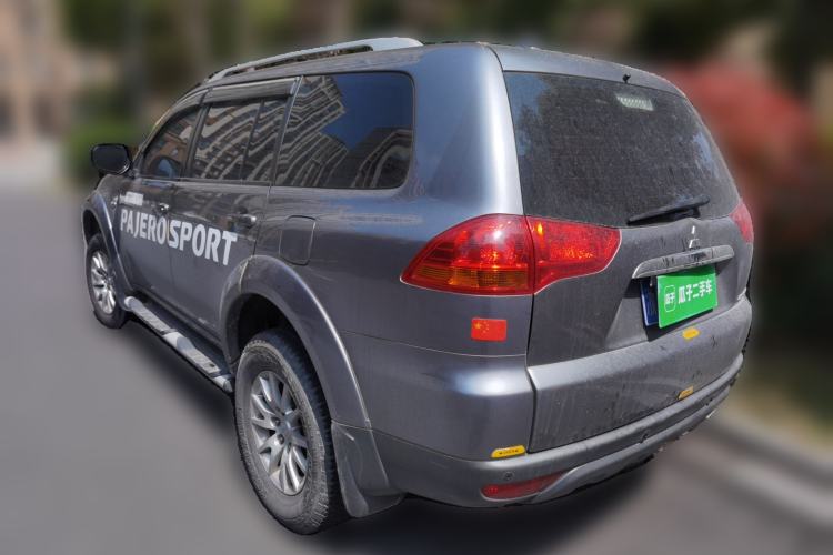 Used Mitsubishi Pajero Sport 2013 2.4L Manual Two-Wheel Drive Comfort Edition Rear Left 45 Deg