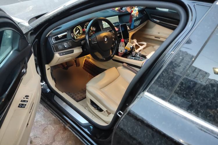 Used BMW 7 Series 2009 740Li Luxury Model