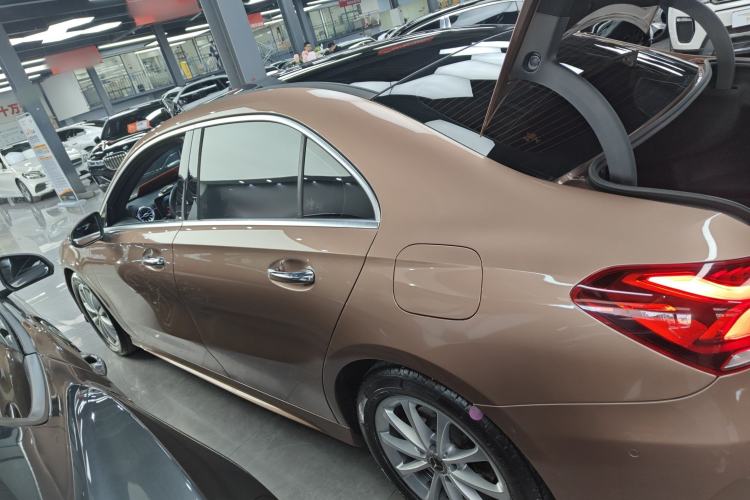 Used Mercedes-Benz A-Class 2020 Restyled A 200 L Sport Sedan Fashion Version