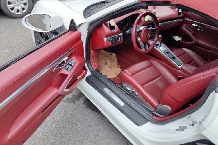 Used Porsche 718 2018 Boxster 2.0T
