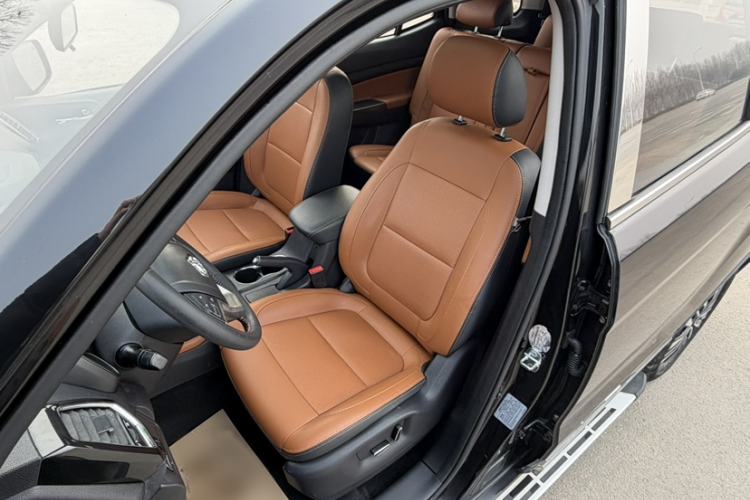 Used Oshan CX70 2017 Facelifted CX70T 1.5T Automatic Zunqing Edition