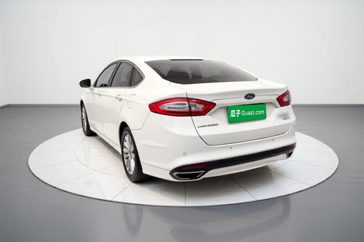 Used Ford Mondeo 2013 2.0L GTDi 200 Luxury Model Exterior 2