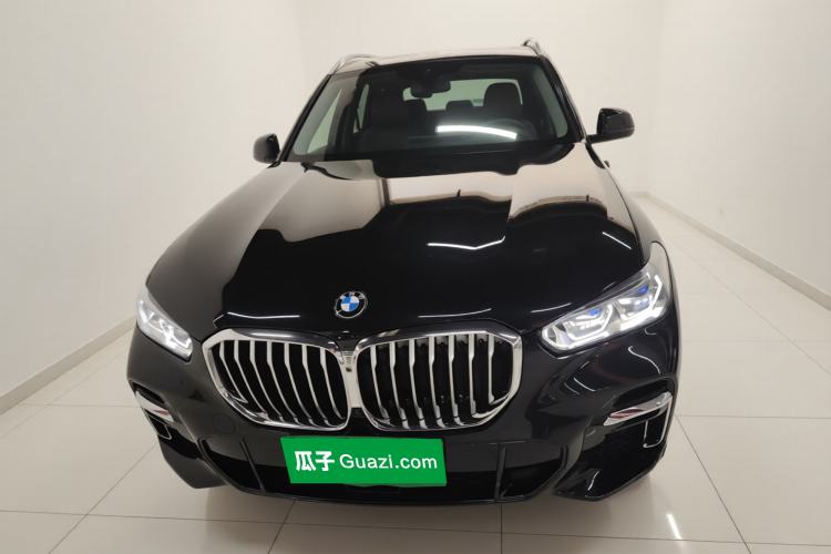 Used BMW X5 2022 xDrive 30Li Luxury M Sport Package
