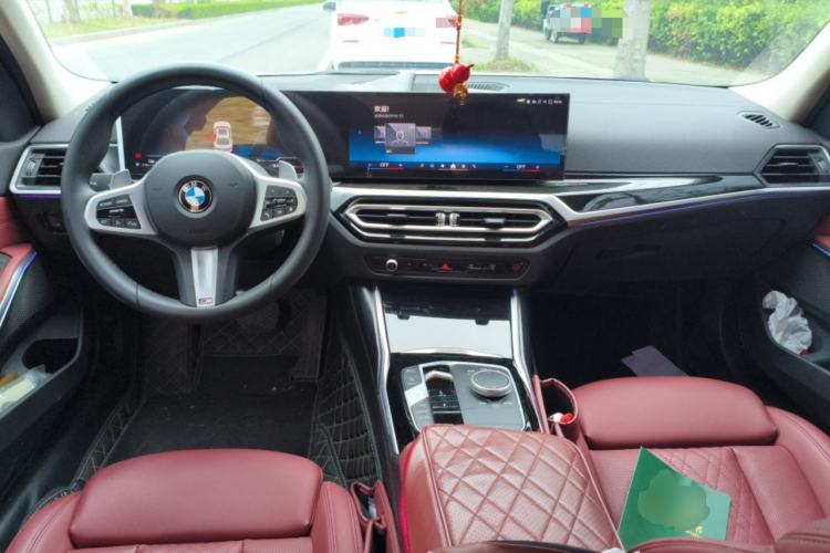 Used BMW 3 Series 2024 320Li M Sport Package Center Console