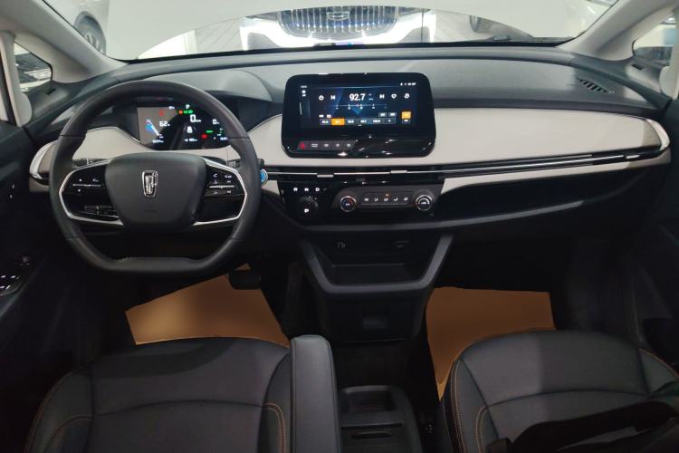 Used Bestune NAT 2023 PRO Comfort Travel Edition 419km Center Console