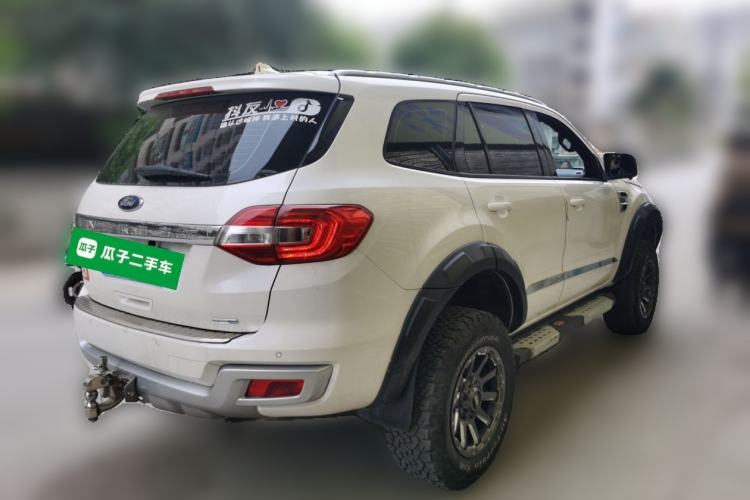 Used Ford Everest 2017 2.0T Gasoline Automatic 4x4 Luxury Edition 5 Seats Rear Right 45 Deg