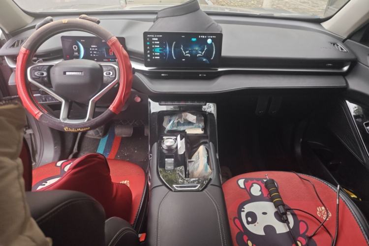 Used Haval H6 2021 3rd Generation 1.5T Automatic Two-Wheel Drive Pro Center Console