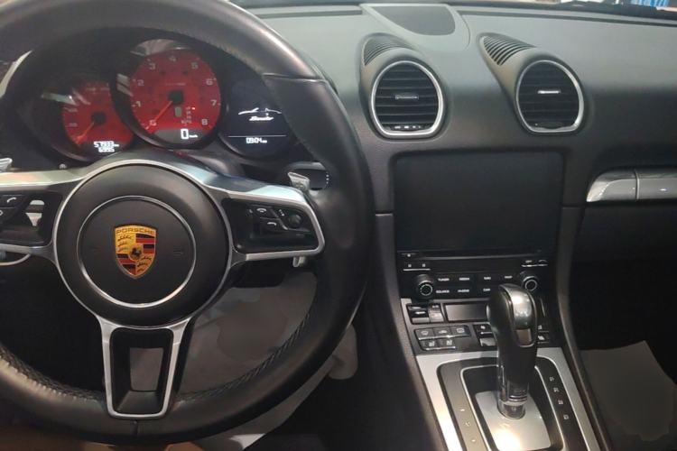 Used Porsche 718 2018 Boxster 2.0T

