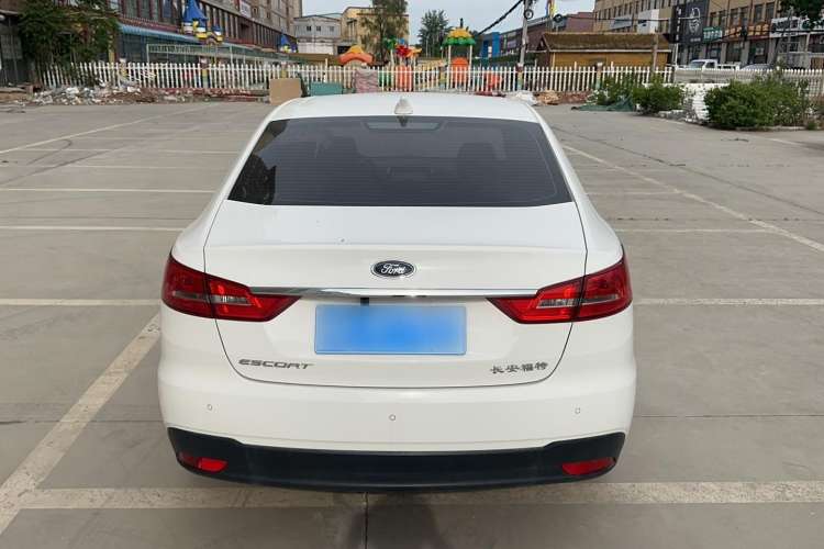Used Ford Escort 2019 Facelifted 1.5L Automatic ZhiXiang Version (Tire Pressure Monitoring) China V Standard