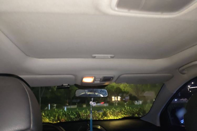 Used Hyundai ix35 2010 2.0L Automatic Two-Wheel Drive Elite Edition GLS Headliner