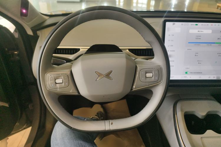Used XPeng MONA M03 2025 600 with Ultra-Long Range Max Steering Wheel