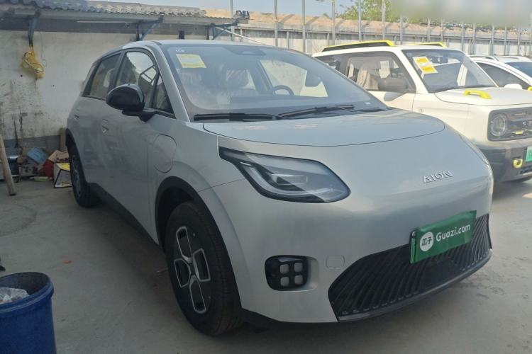 Used AION UT 2025 420 Smart Edition Front Right 45 Deg