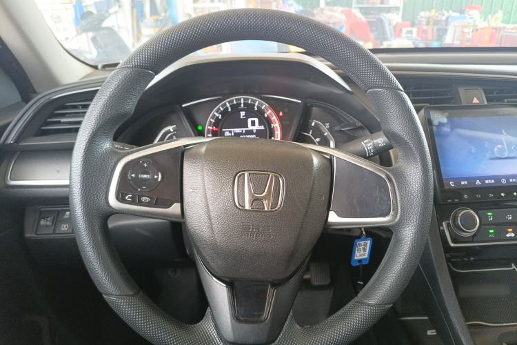 Used Honda Civic 2016 180TURBO CVT Comfort Version
