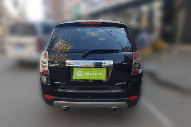 Used Chevrolet Captiva 2012 2.4L 4x4 Flagship Edition 7 Seats
