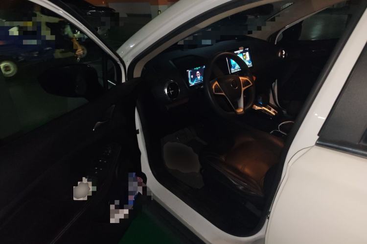 Used BYD Yuan New Energy 2019 EV535 Smart Connect Trendsetting Model
