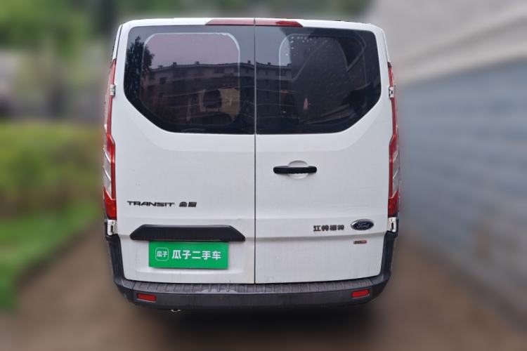 Used Ford Transit 2017 2.0T Diesel Multi-Purpose Commercial Vehicle Short Wheelbase Low Roof China IV Standard