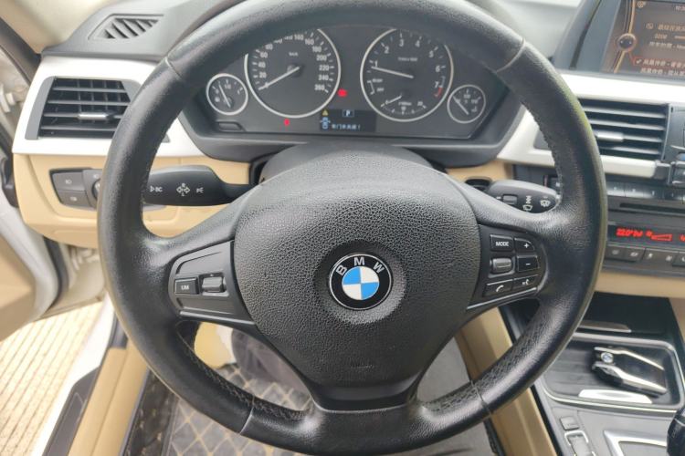 Used BMW 3 Series 2013 320i Sport Edition
