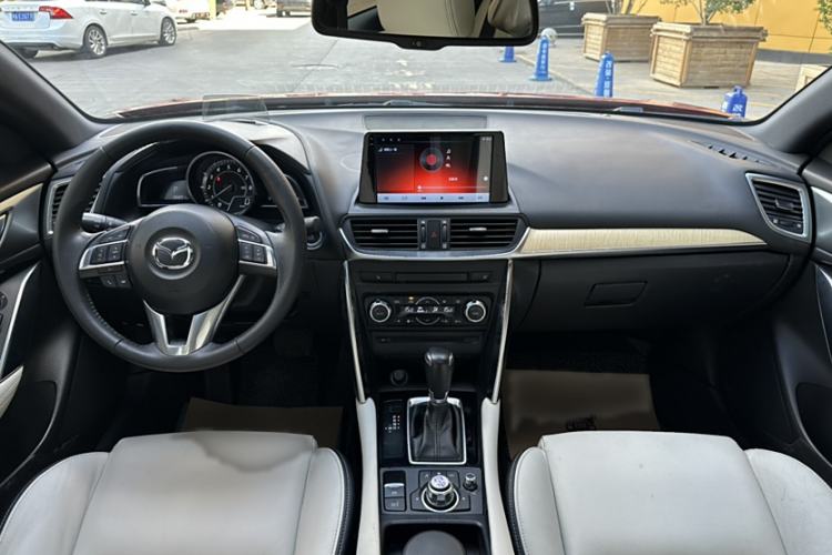 Used Mazda CX-4 2016 2.5L Automatic 4x4 Bluetide Fearless Edition
