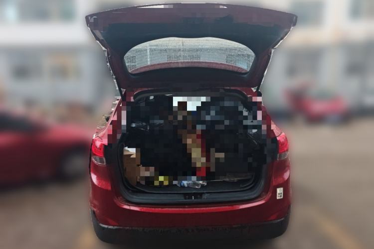 Used Hyundai ix35 2010 2.0L Automatic Two-Wheel Drive Elite Edition GLS Trunk