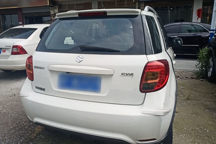 Used Suzuki SX4 2013 1.6L Automatic CoolRide Model
