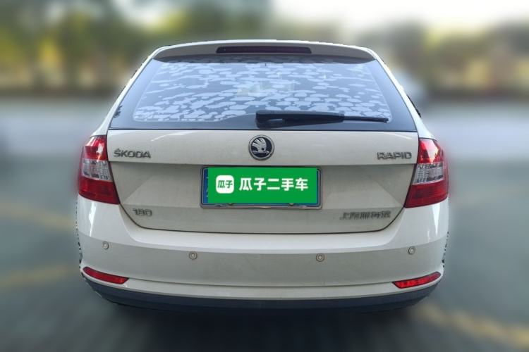 Used Skoda Rapid Spaceback 2016 Revised Version 1.6L Automatic Front-Drive Edition
