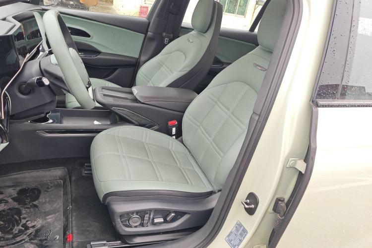 Used Hongqi EH7 2024 690 Pro
