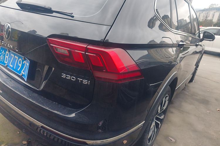 Used Volkswagen Tiguan L 2021 330TSI Automatic Two-Wheel Drive R-Line Enhanced Edition
