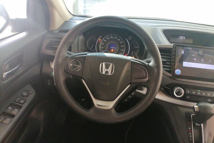 Used Honda CR-V 2016 2.0L Two-Wheel Drive Classic Edition