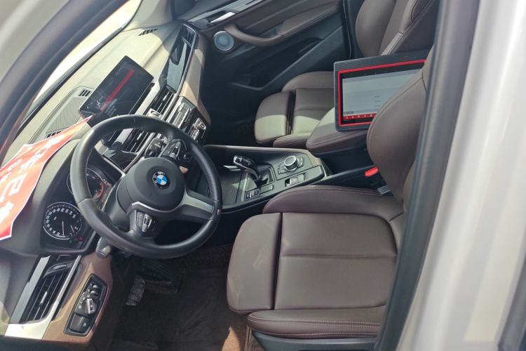 Used BMW X1 2021 Restyled sDrive25Li Leading Edition Left Front Seat