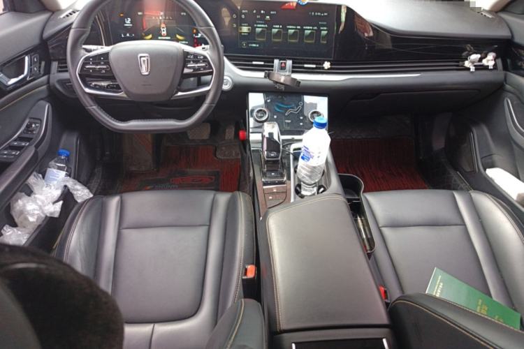 Used Bestune B70 2021 1.5T Automatic 15th Anniversary Edition Center Console