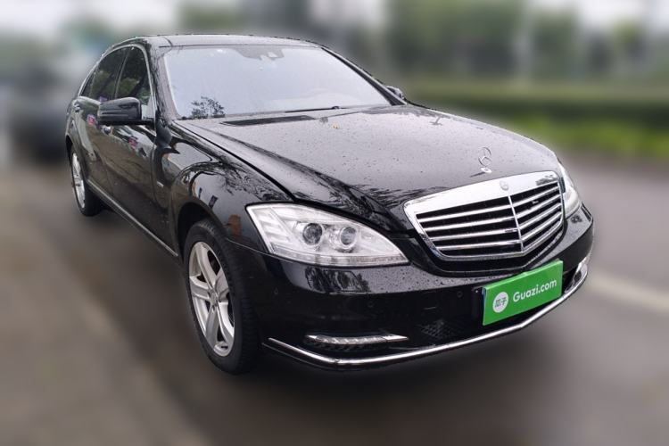 Used Mercedes-Benz S-Class 2011 S 350 L CGI 4MATIC Front Right 45 Deg