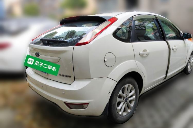 Used Ford Focus 2013 Hatchback Classic 1.8L Automatic Base Model
