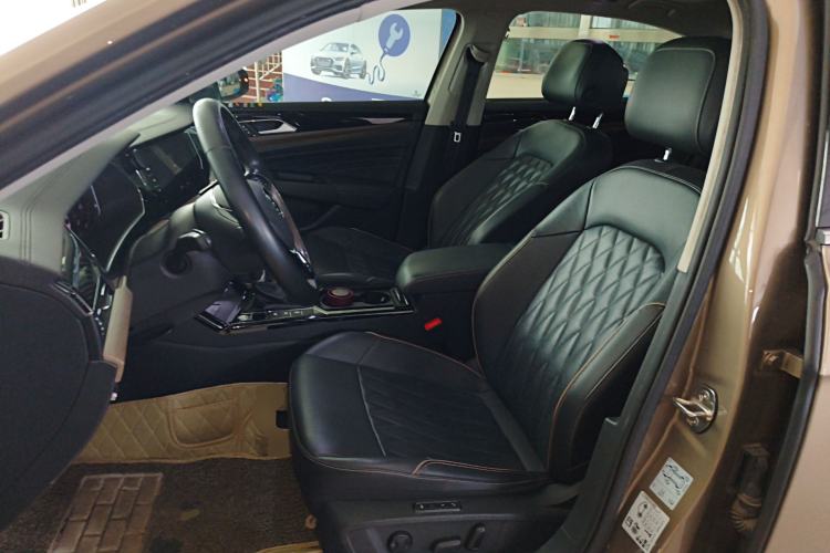 Used Volkswagen Passat 2020 330TSI Prestige Edition China VI Standard Left Front Seat