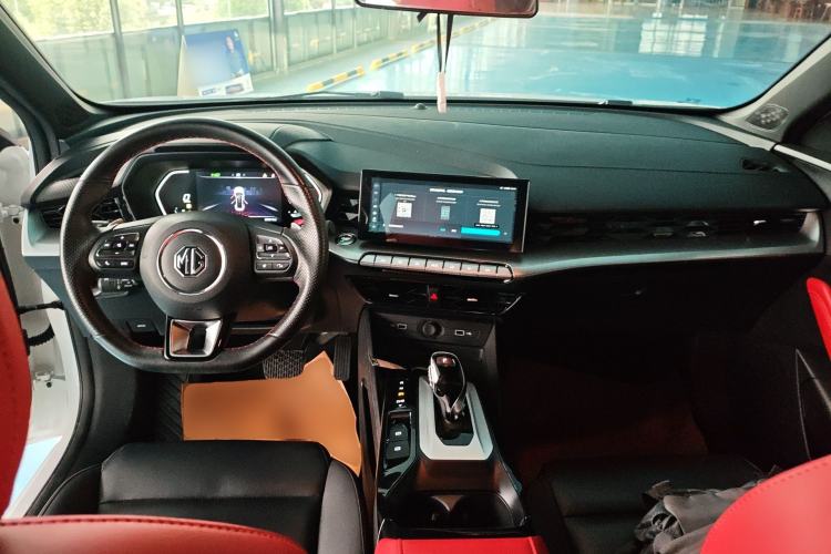 Used MG 5 2021 300TGI DCT Elegant Luxury Edition