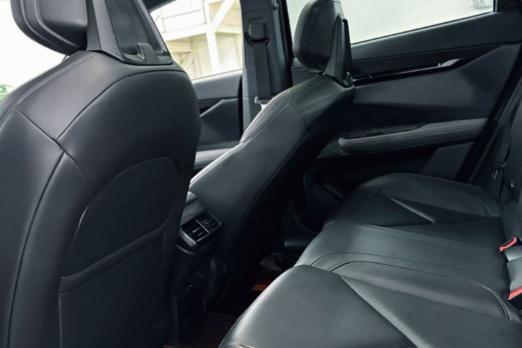 Used Changan UNI-V 2022 1.5T Prestige Version