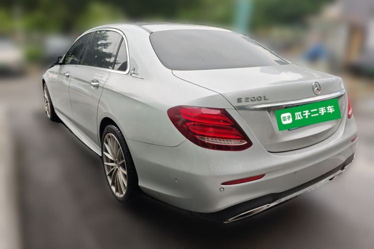 Used Mercedes-Benz E-Class 2016 E 300 L Sporty and Stylish Model