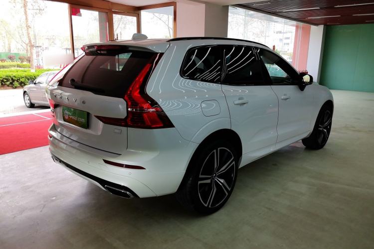 Used Volvo XC60 New Energy 2021 T8 E-Drive Hybrid Smart & Dynamic Edition Exterior 3