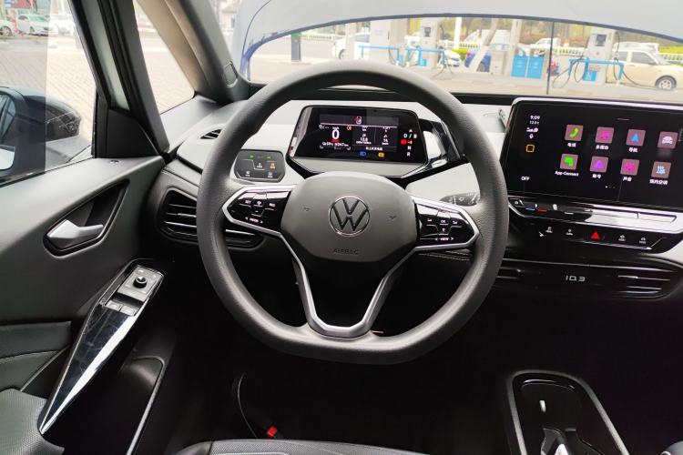 Used Volkswagen ID.3 2024 Pure & Smart Edition Steering Wheel